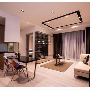 Expressionz Professional Suites By Mykey